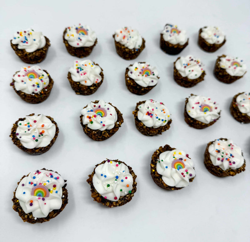 Mane Delights Cupcakes - Vision Saddlery