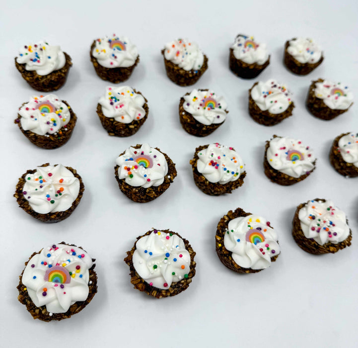 Mane Delights Cupcakes - Vision Saddlery