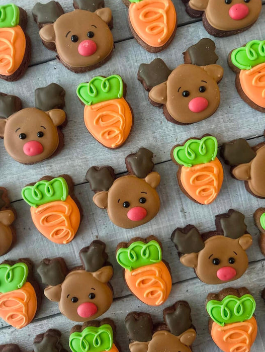 Horsin' Around- Reindeer and Carrot Minis