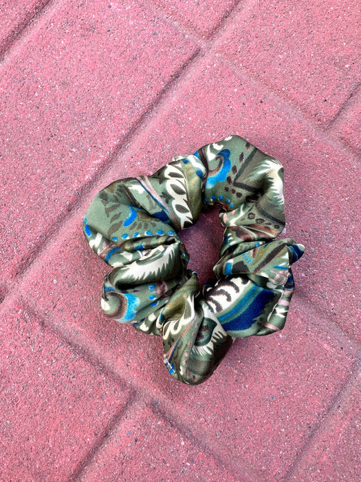 Black Knight "AMBER" Scrunchie - 3 Sizes