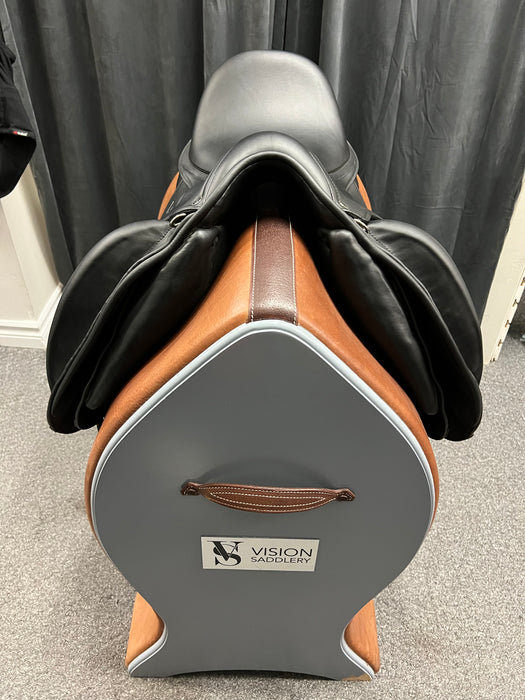 DEMO Vision Dressage Saddle 17.5"