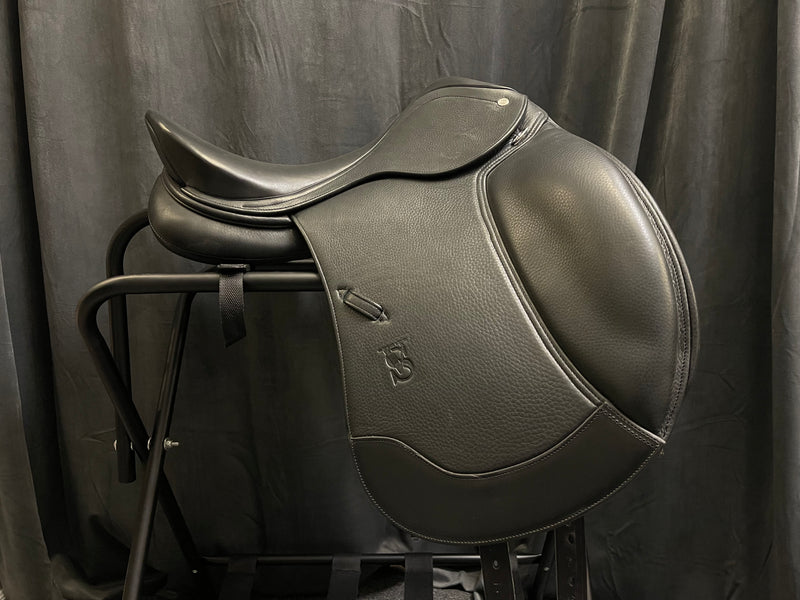 Vision Model D Dressage Saddle - Vision Saddlery
