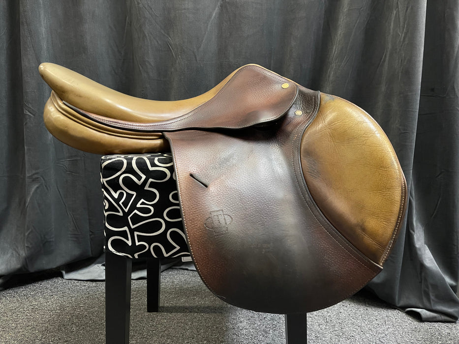 USED Tolga C/C Saddle - 17.5"