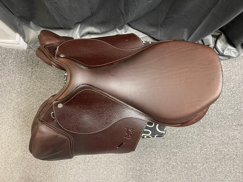 Consignment - Vision Model-T  - 17.5 - Vision Saddlery