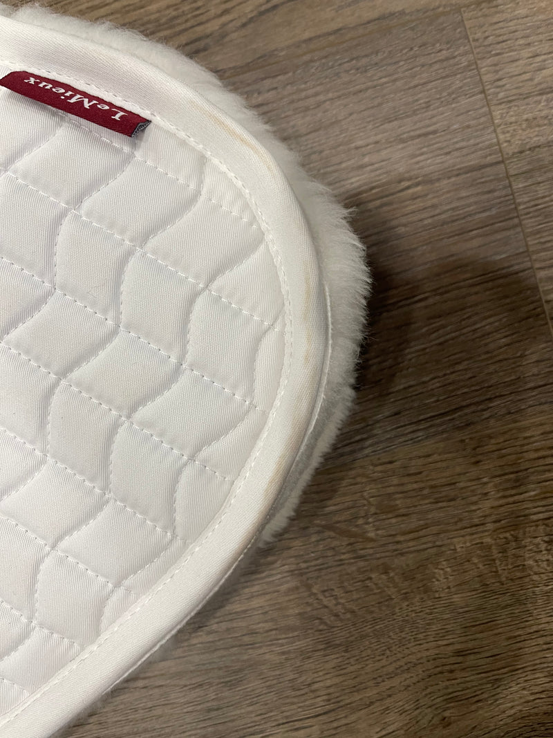 LeMieux Merino ProSorb 2 Pocket half pad in white, showing soft merino lining and dual pockets