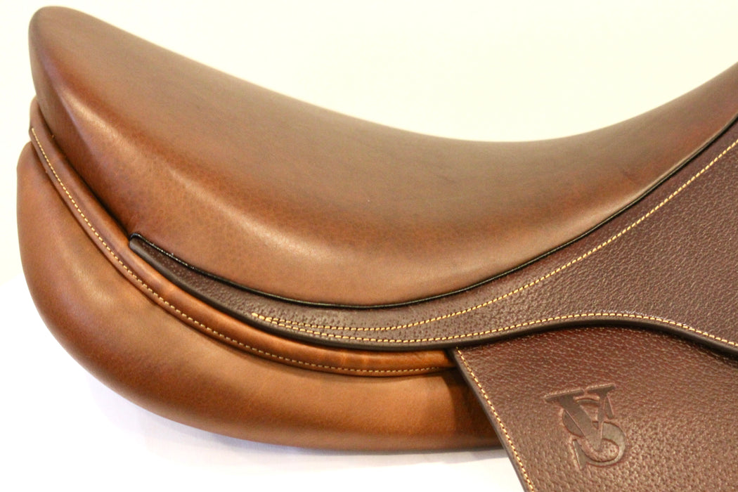 Vision Model T Close Contact Saddle - Vision Saddlery
