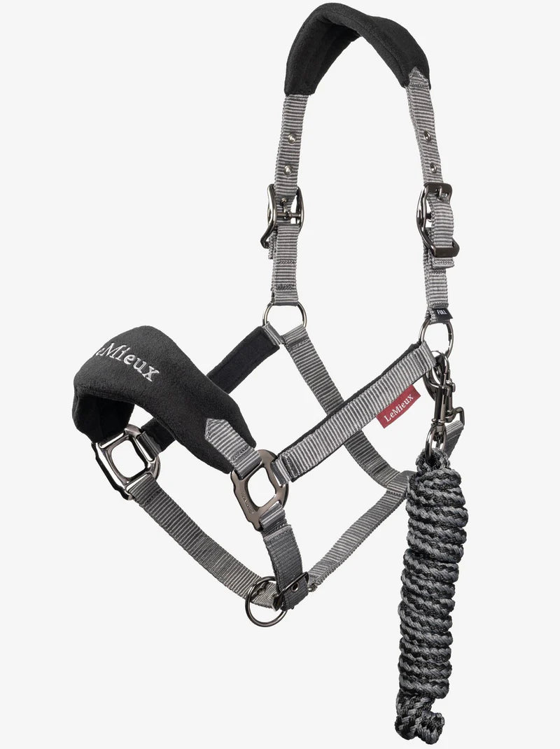 LeMieux Vogue Headcollar and Leadrope - BLACK - Vision Saddlery