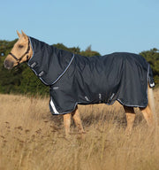 Amigo  1200D Plus Light Turnout 0g - 2 Colours - Vision Saddlery