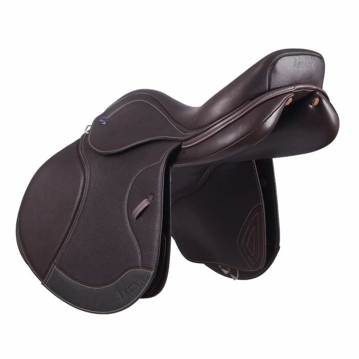 SELLE D'OBSTACLE "HYBRIDE" IKONIC - ASSISE SEMI-COFFRE