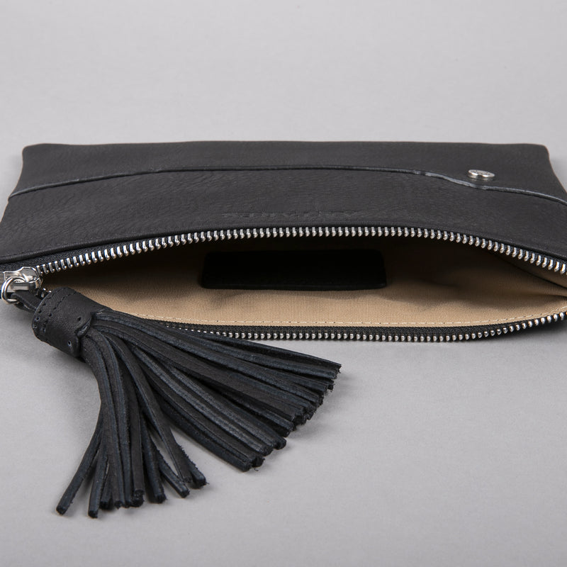 Antares London Zippered Clutch with Tassle - 2 colours - Vision Saddlery