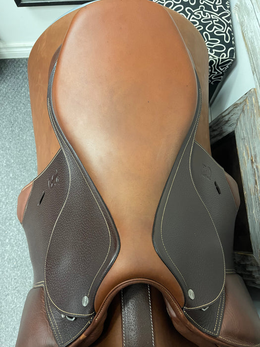 CONSIGNMENT 17.5" Vision Model T Close Contact Saddle - Vision Saddlery
