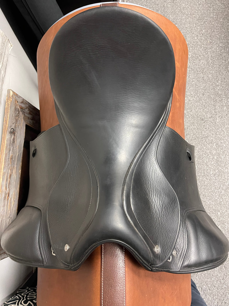 Consignment-Vision Model D Dressage Saddle 17" - Vision Saddlery
